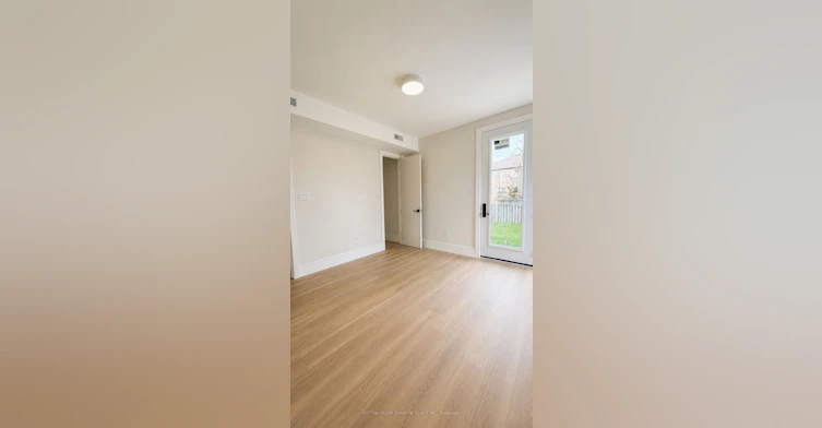 #1-43 Elmwood Avenue N, Mississauga, ON, L5G 3K1 - 13