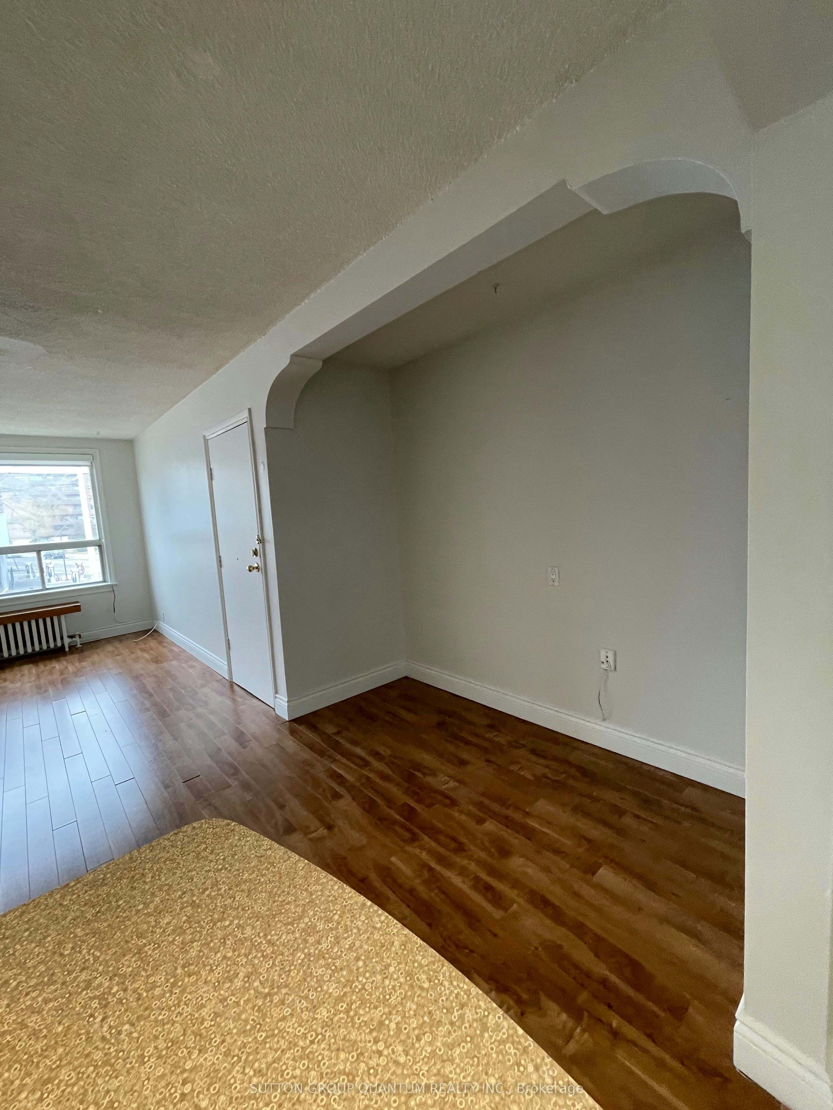 3-339 Lakeshore Road E, Mississauga, ON, L5G 1E7 - 5