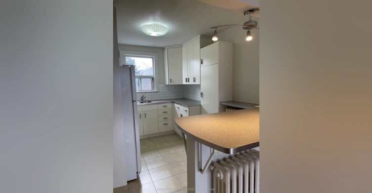 3-339 Lakeshore Road E, Mississauga, ON, L5G 1E7 - 7