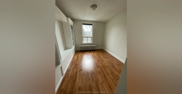 3-339 Lakeshore Road E, Mississauga, ON, L5G 1E7 - 9
