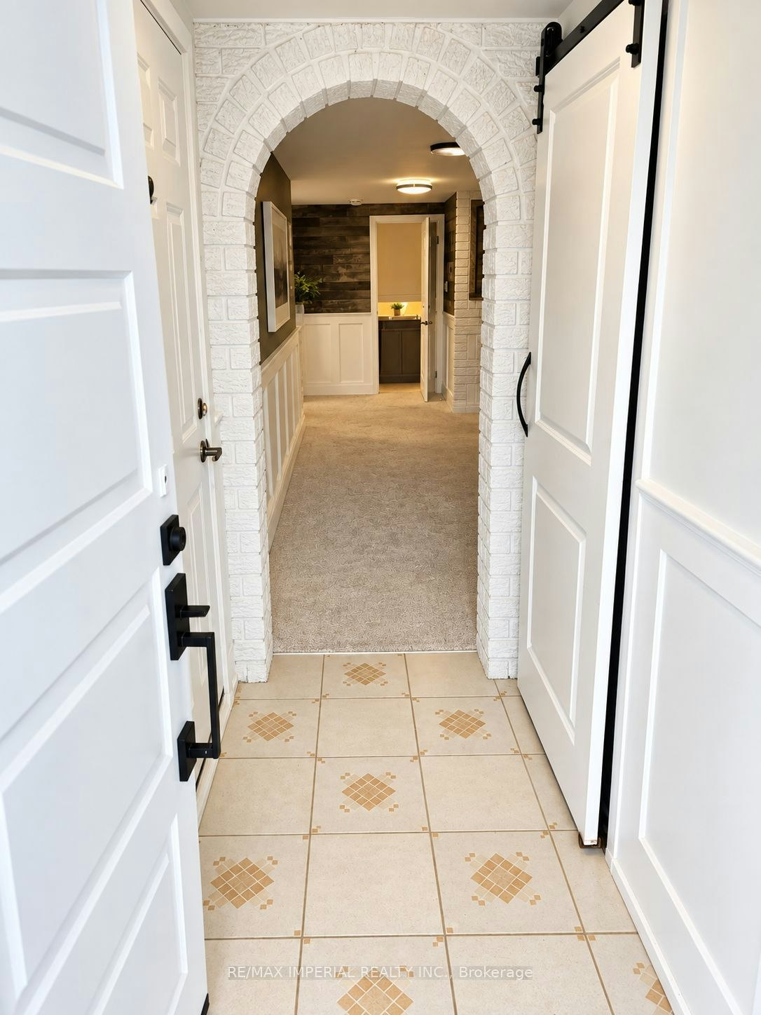 Lower Unit-462 Fergo Avenue, Mississauga, ON, L5B 2J3 - 3