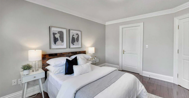 2-40 Harrow Drive, Toronto, ON, M6M 2X3 - 3