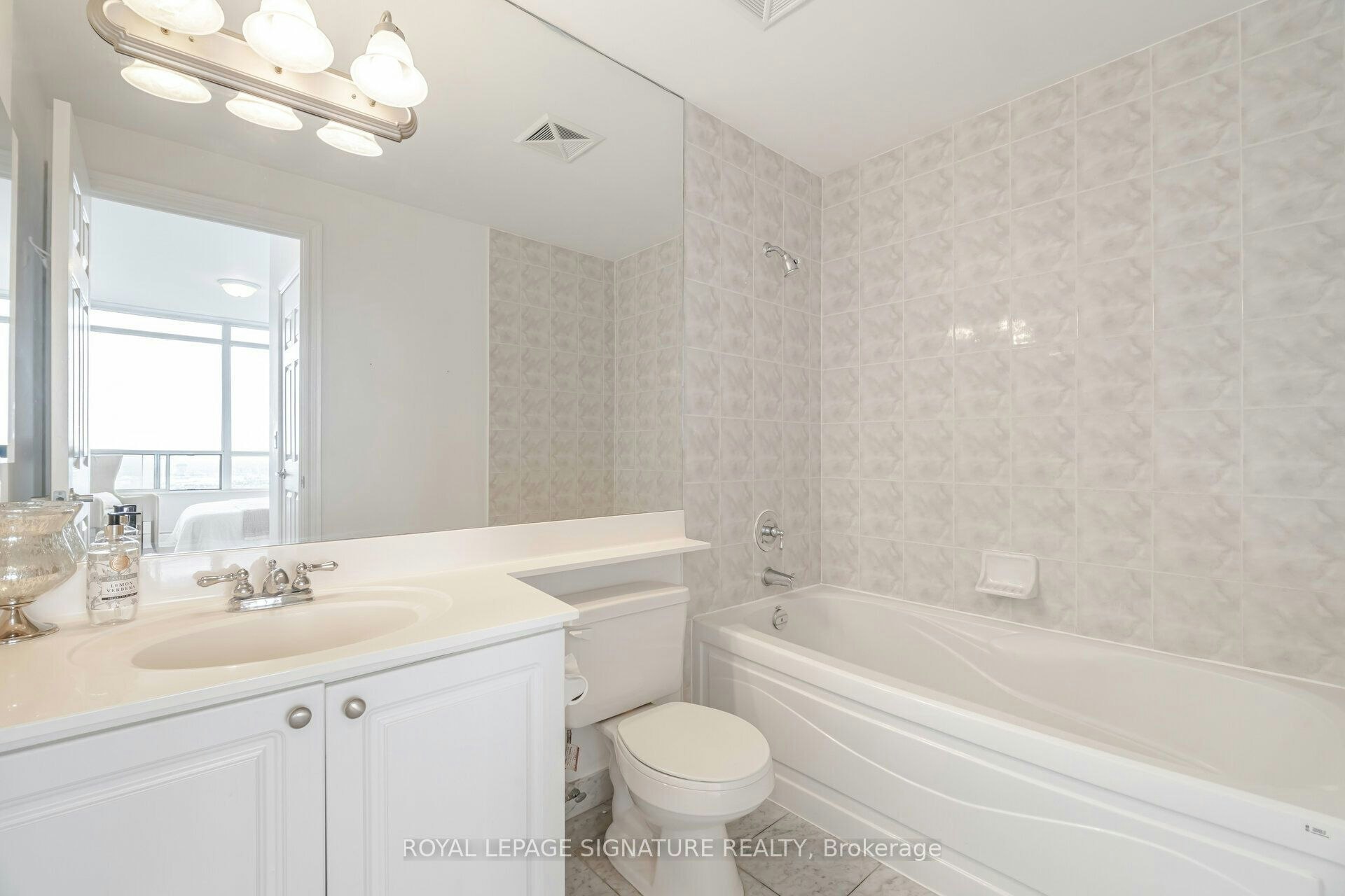 3028-3888 Duke Of York Boulevard, Mississauga, ON, L5B 4P5 - 14