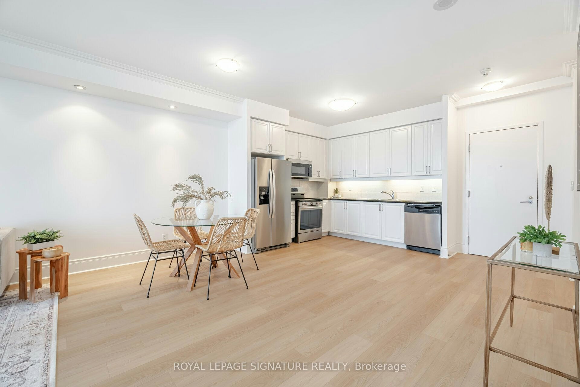 3028-3888 Duke Of York Boulevard, Mississauga, ON, L5B 4P5 - 7