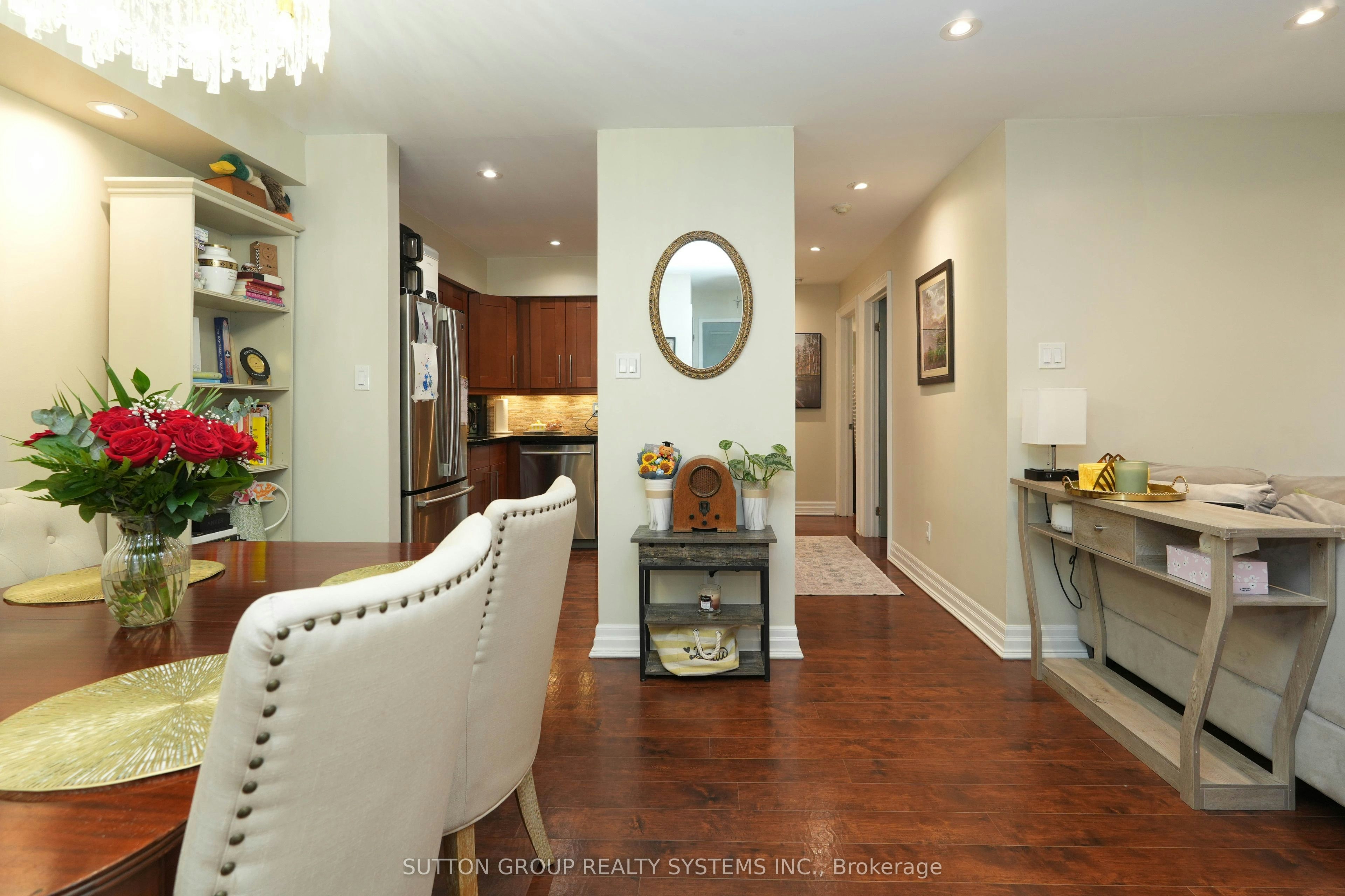 812-1508 Pilgrims Way, Oakville, ON, L6M 3H1 - 3