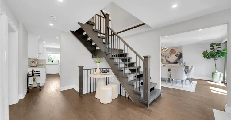 61 Golfwood Heights, Toronto, ON, M9P 3L8 - 8