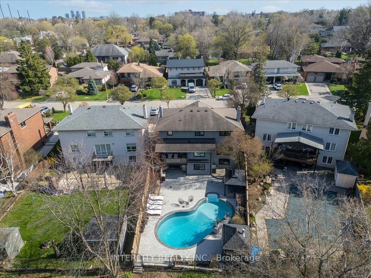61 Golfwood Heights, Toronto, ON, M9P 3L8 - 46