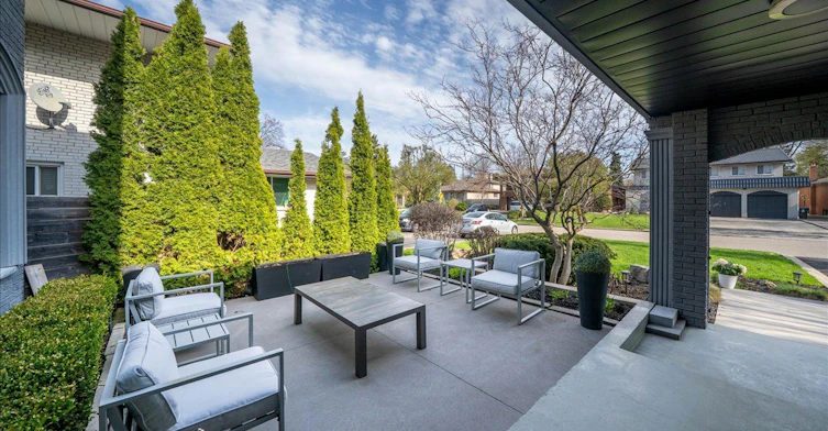 61 Golfwood Heights, Toronto, ON, M9P 3L8 - 6
