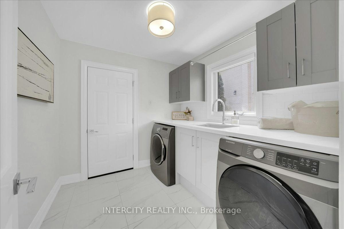 61 Golfwood Heights, Toronto, ON, M9P 3L8 - 24
