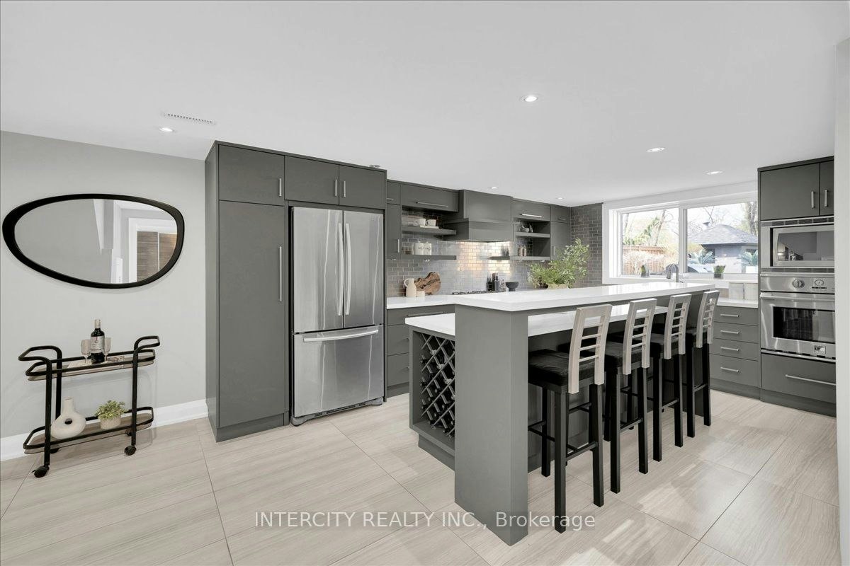 61 Golfwood Heights, Toronto, ON, M9P 3L8 - 44