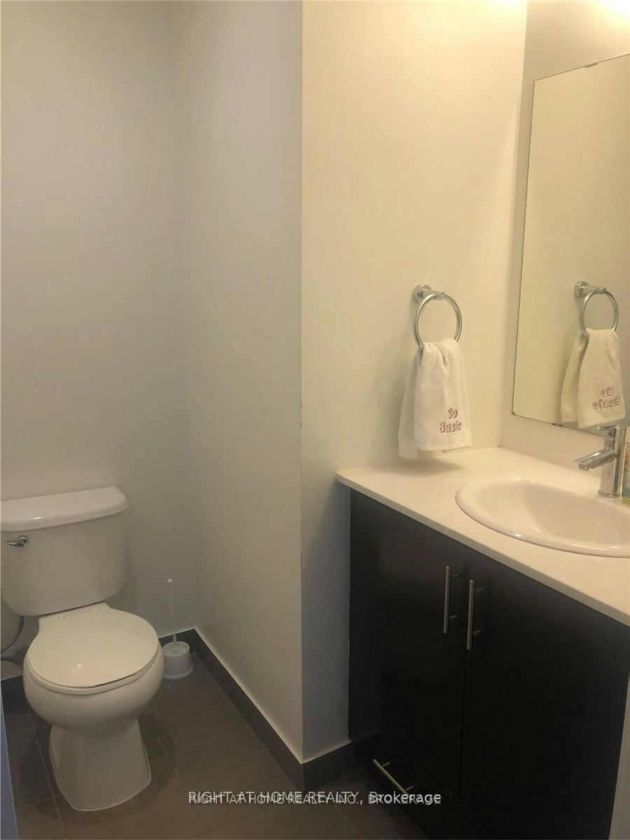 911-360 Square One Drive, Mississauga, ON, L5B 0G7 - 7