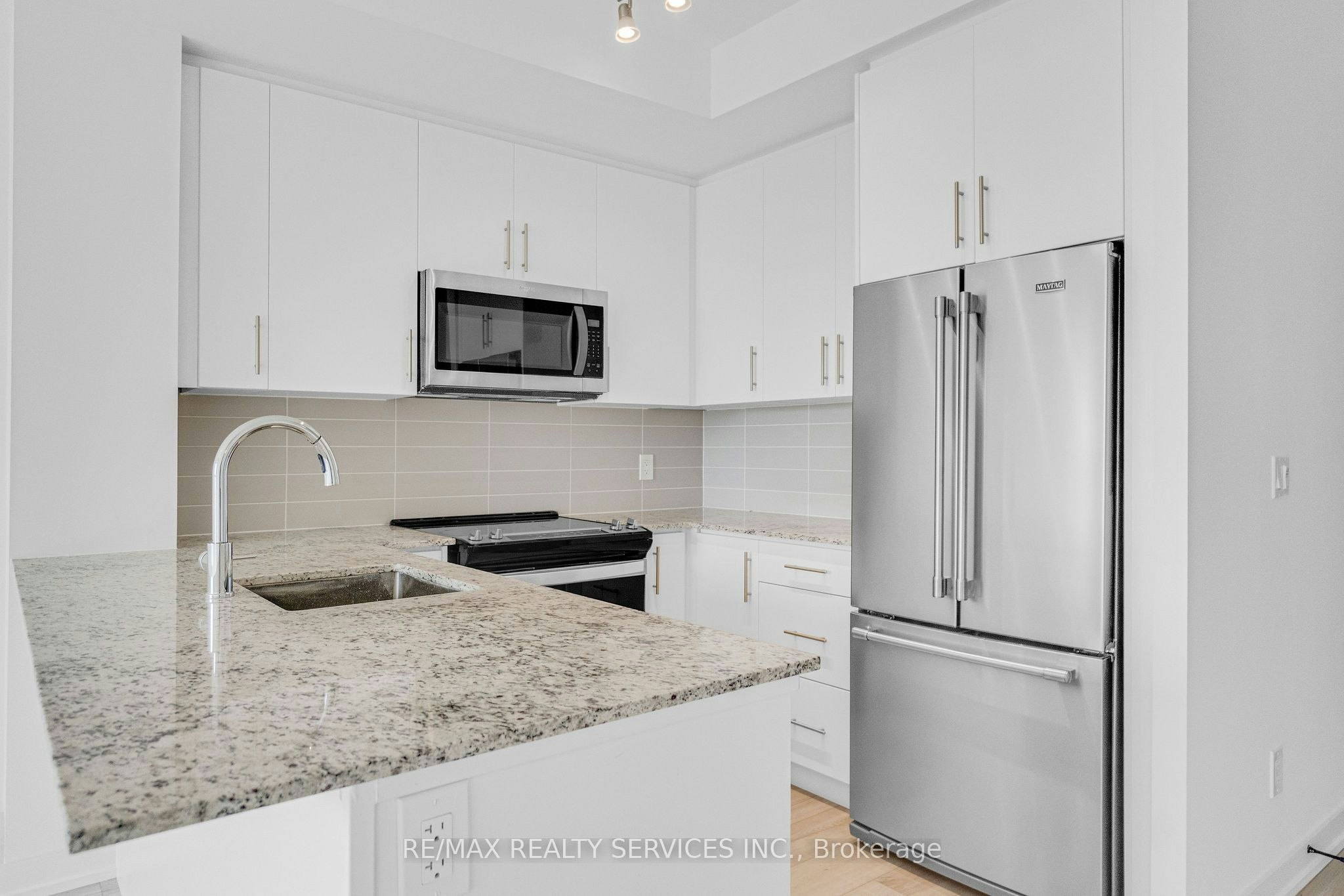 1206-345 Wheat Boom Drive, Oakville, ON, L6H 7X4 - 9