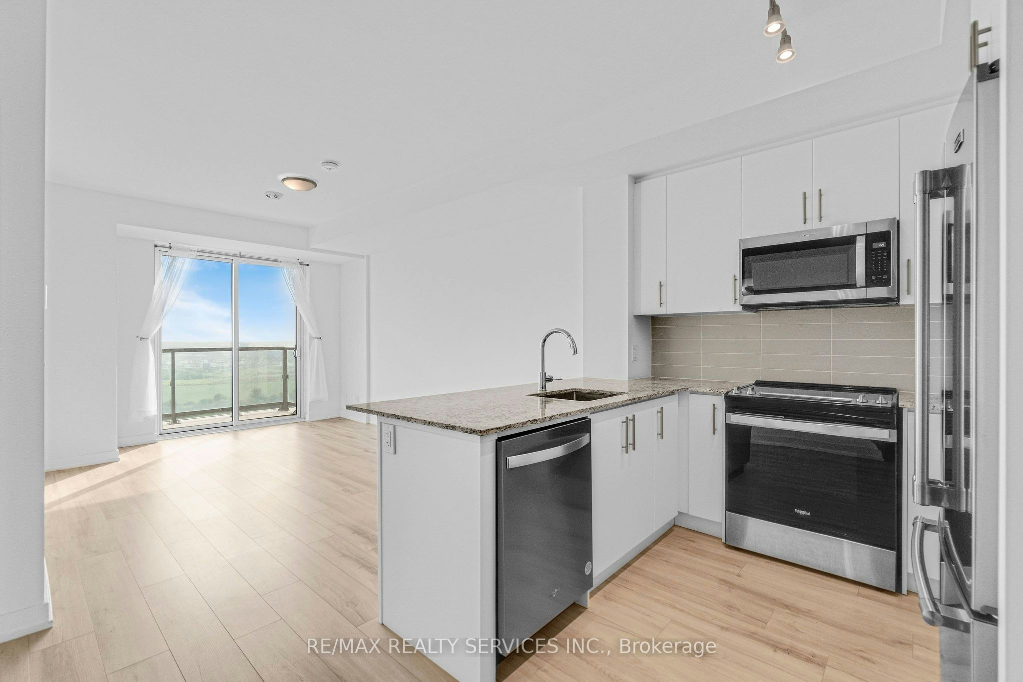 1206-345 Wheat Boom Drive, Oakville, ON, L6H 7X4 - 4