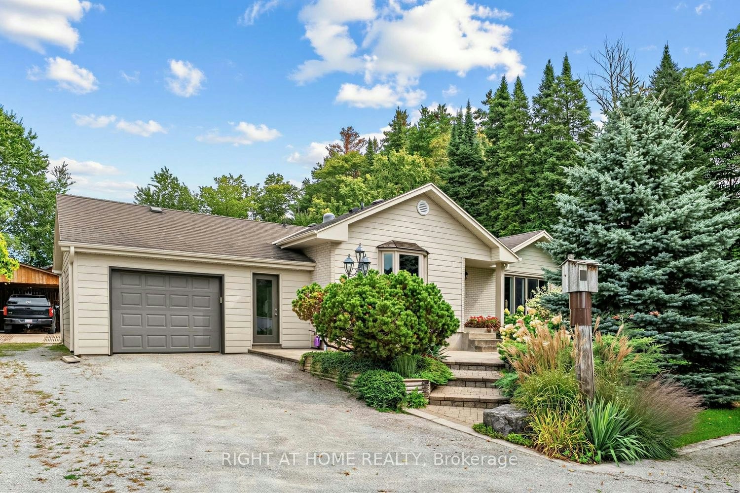 9249 Sixth Line, Halton Hills, ON, L7G 4S6