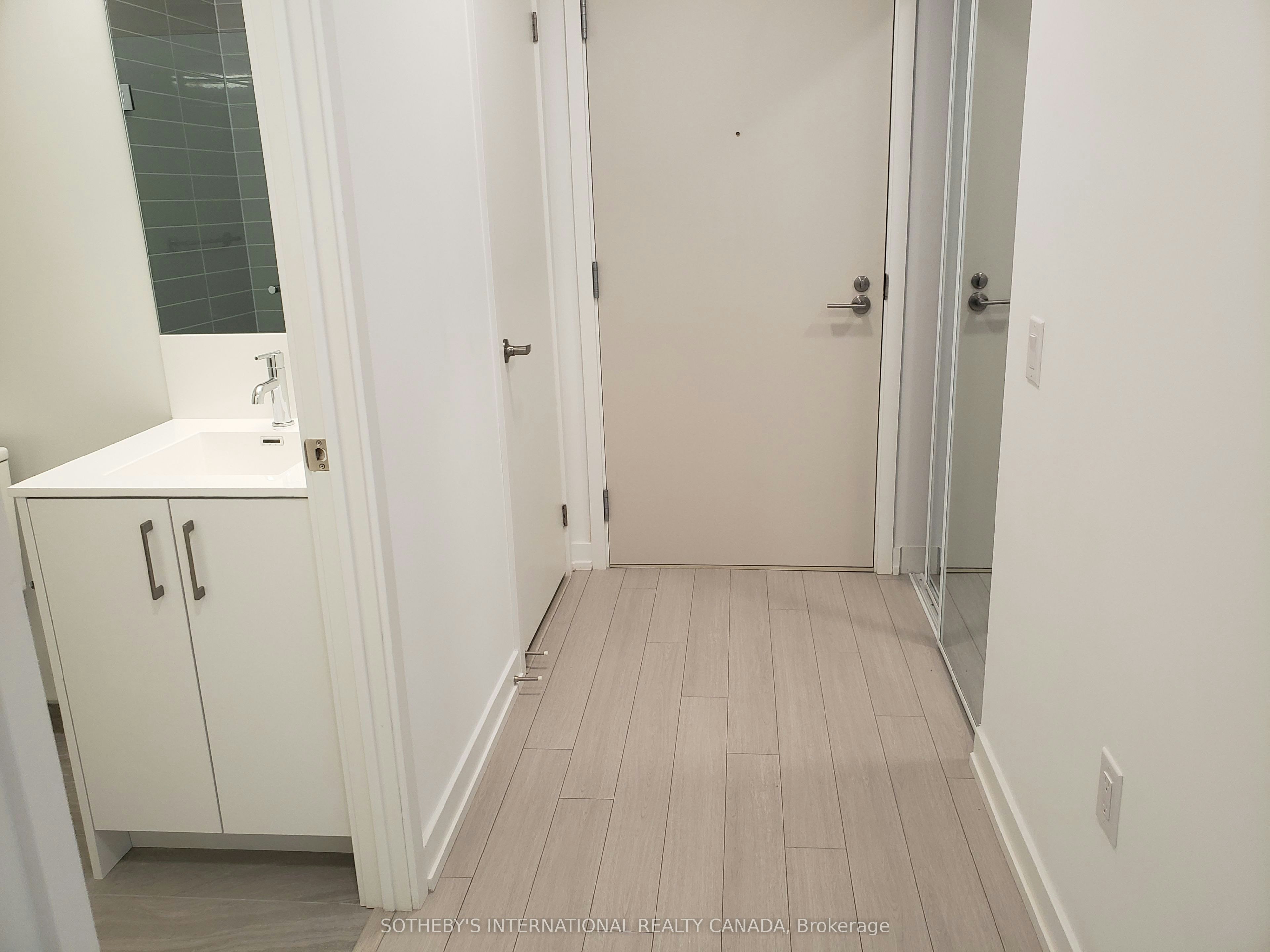 201-4010 Eglinton Avenue W, Toronto, ON, M9A 0G5 - 10