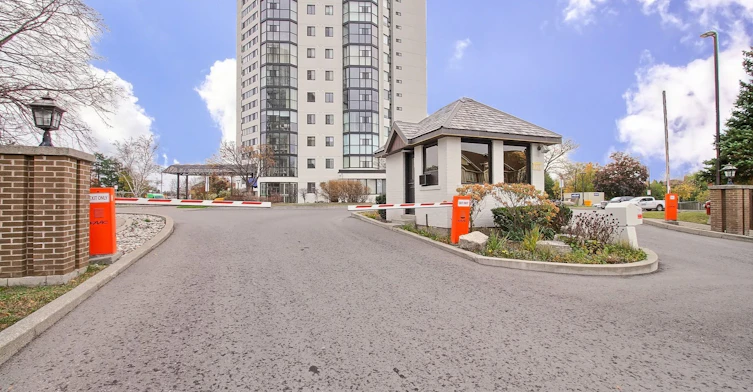 502-1360 Rathburn Road, Mississauga, ON, L4W 4H4 - 34