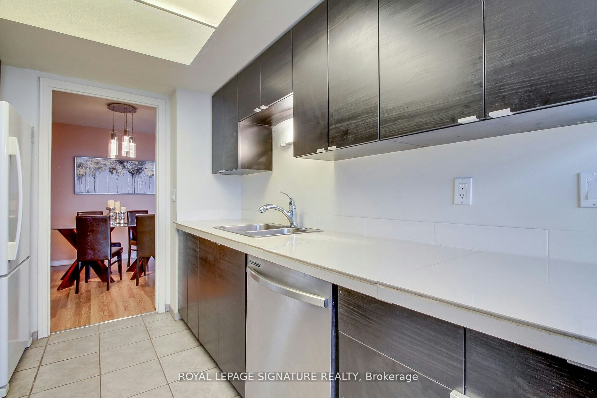 502-1360 Rathburn Road, Mississauga, ON, L4W 4H4 - 14