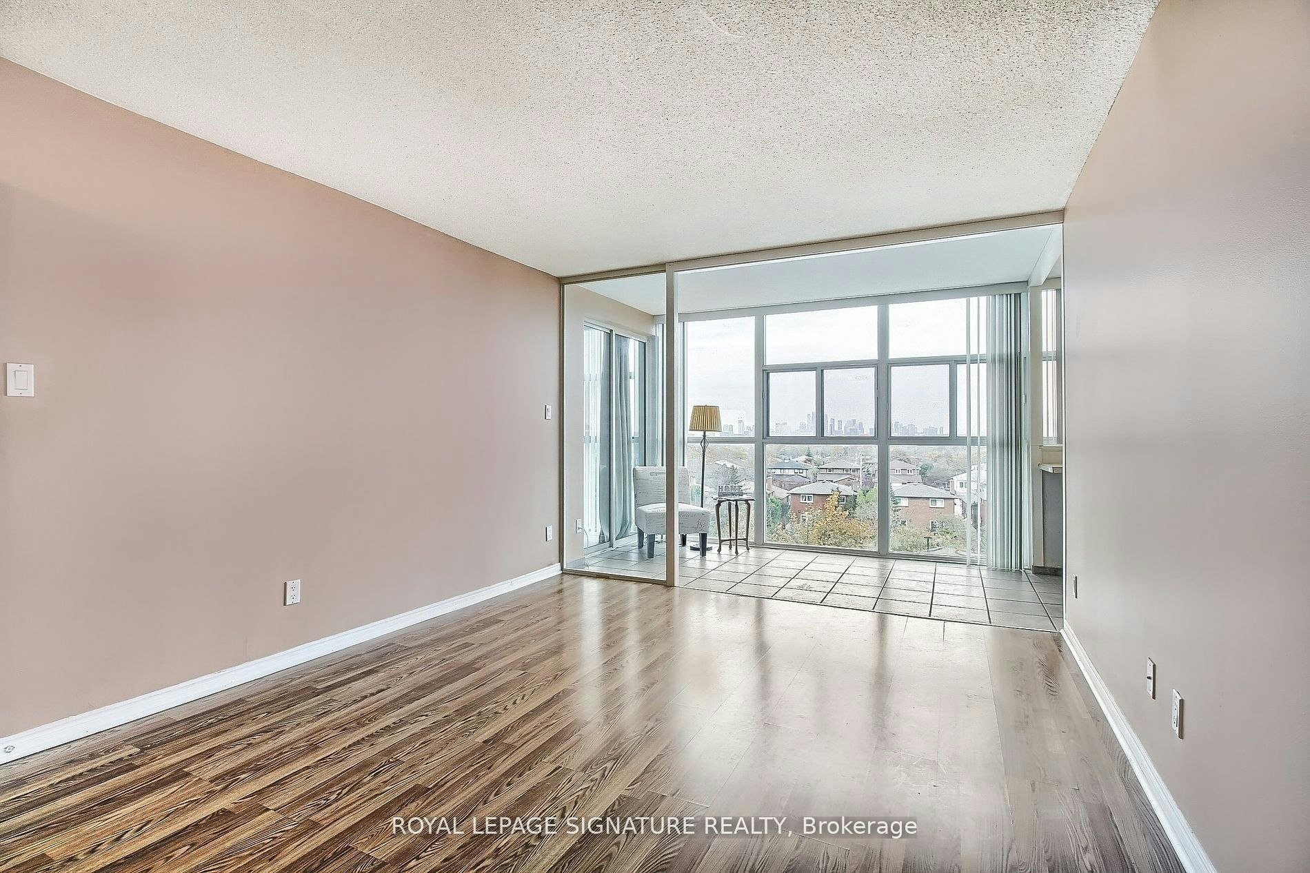 502-1360 Rathburn Road, Mississauga, ON, L4W 4H4 - 18