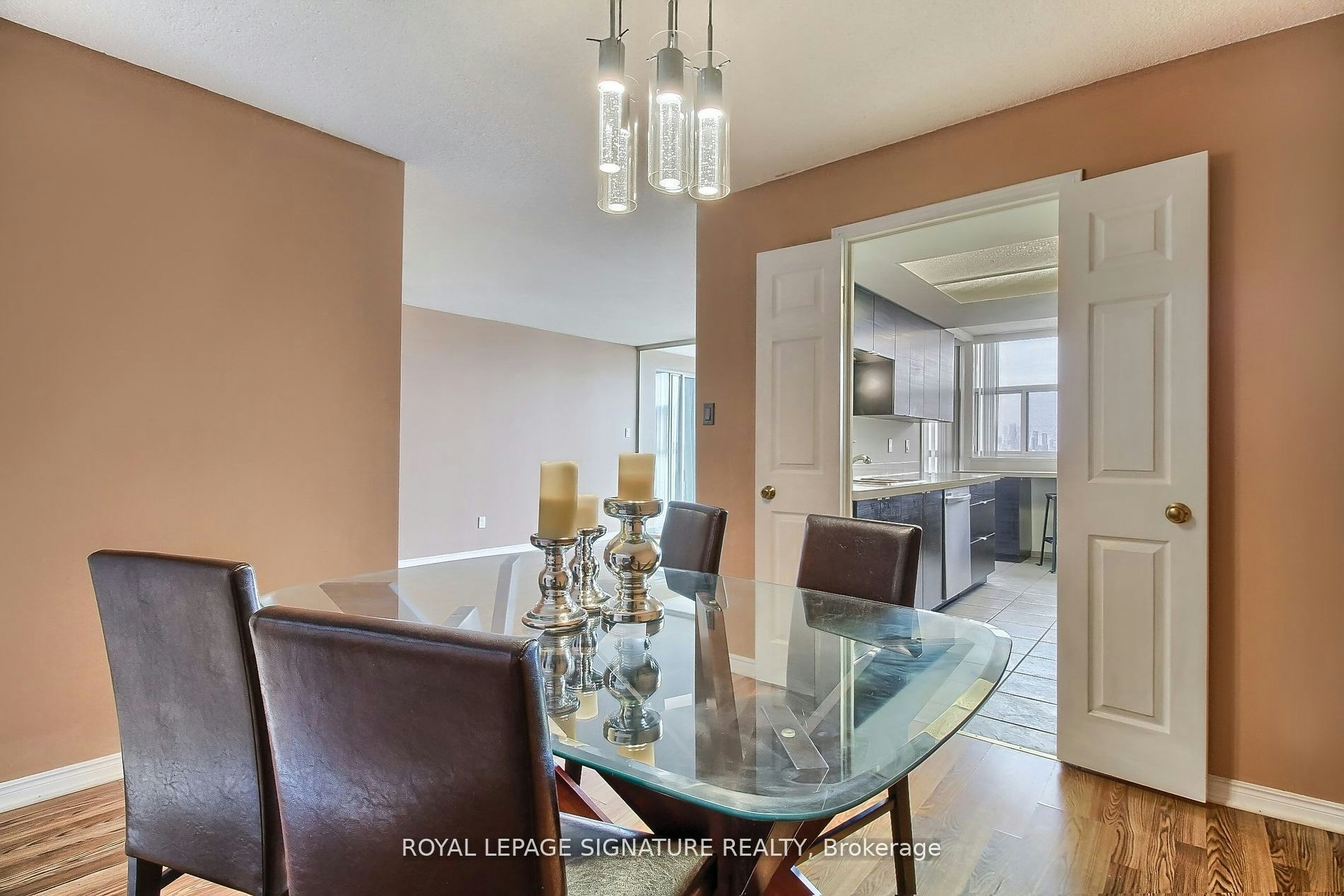 502-1360 Rathburn Road, Mississauga, ON, L4W 4H4 - 12