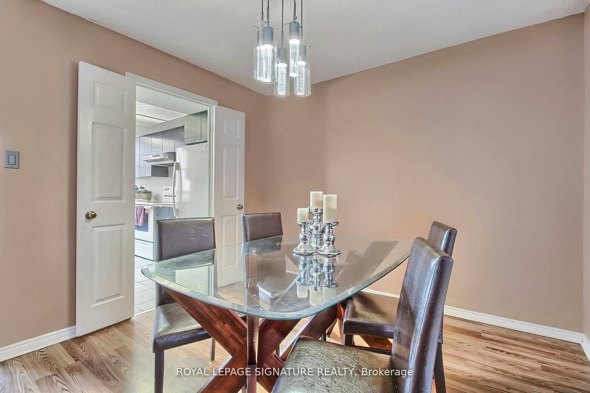 502-1360 Rathburn Road, Mississauga, ON, L4W 4H4 - 11