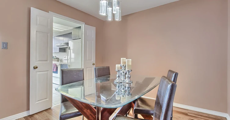 502-1360 Rathburn Road, Mississauga, ON, L4W 4H4 - 11