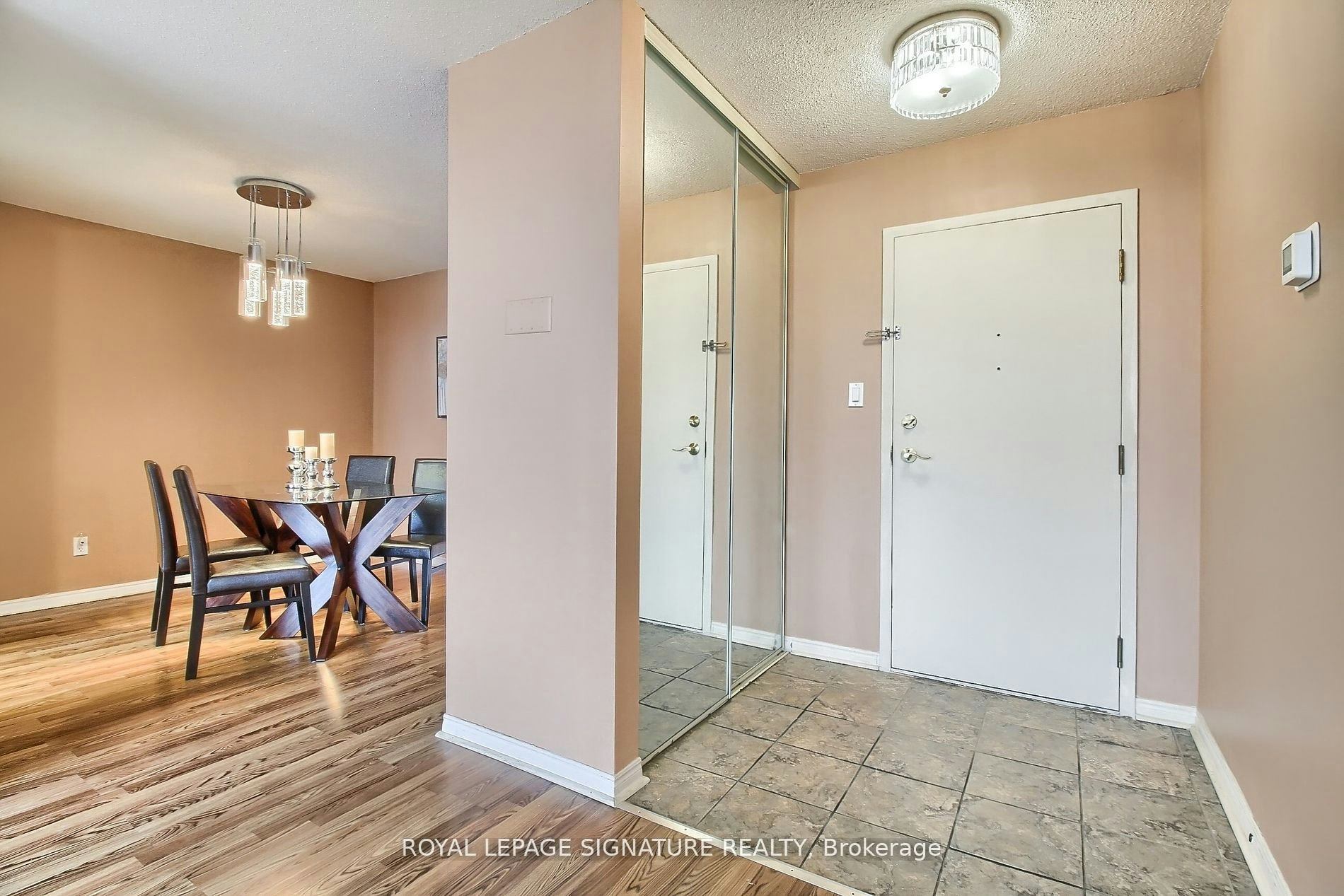 502-1360 Rathburn Road, Mississauga, ON, L4W 4H4 - 9