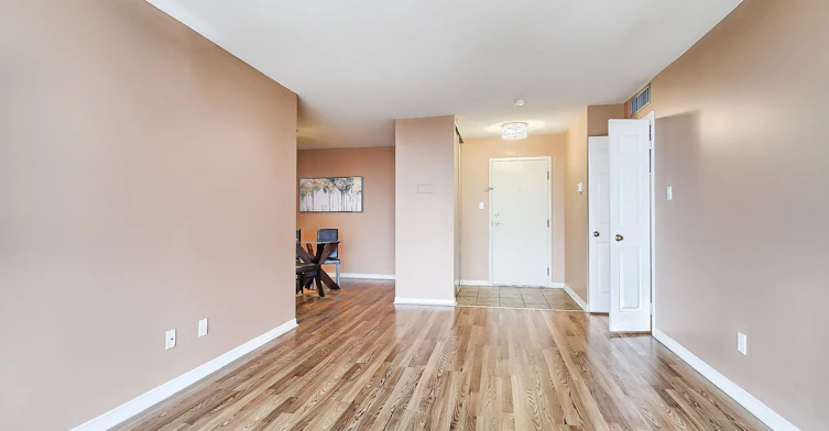 502-1360 Rathburn Road, Mississauga, ON, L4W 4H4 - 19
