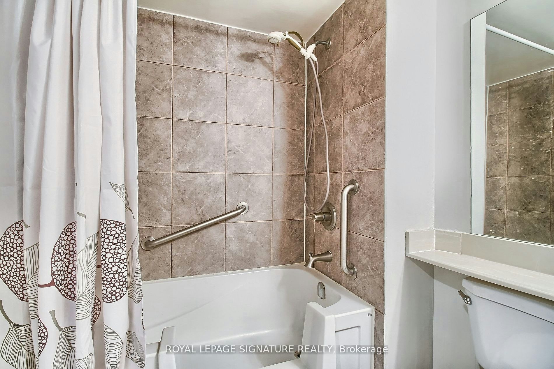 502-1360 Rathburn Road, Mississauga, ON, L4W 4H4 - 26