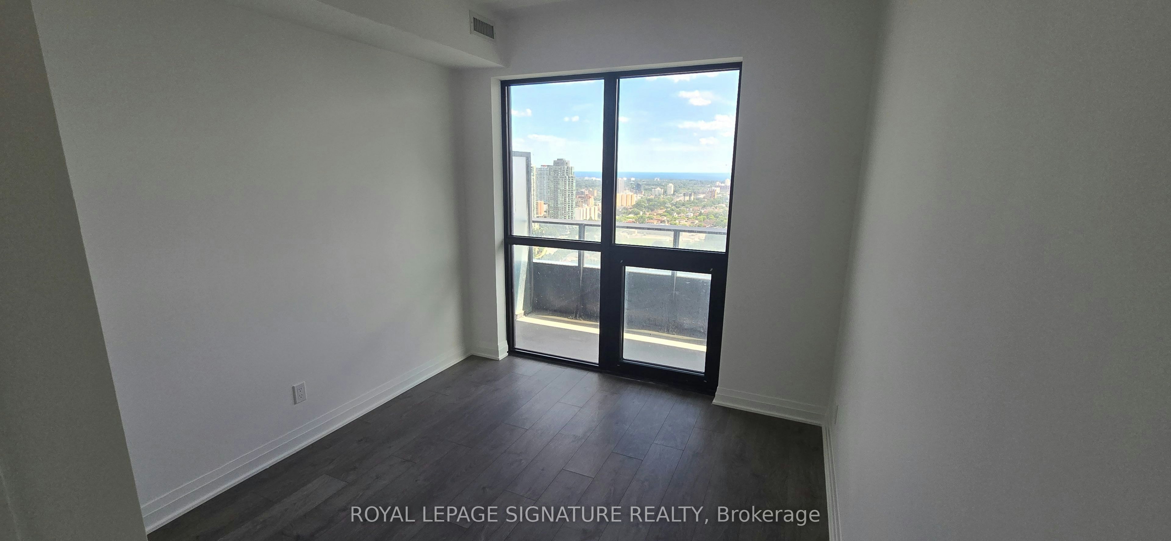 2604-4015 The Exchange N/A, Mississauga, ON, L5B 0N9 - 3