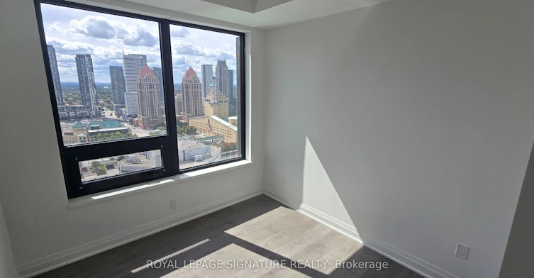 2604-4015 The Exchange N/A, Mississauga, ON, L5B 0N9 - 5