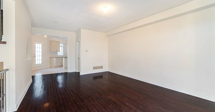 7160 Triumph Lane, Mississauga, ON, L5N 0C5 - 8