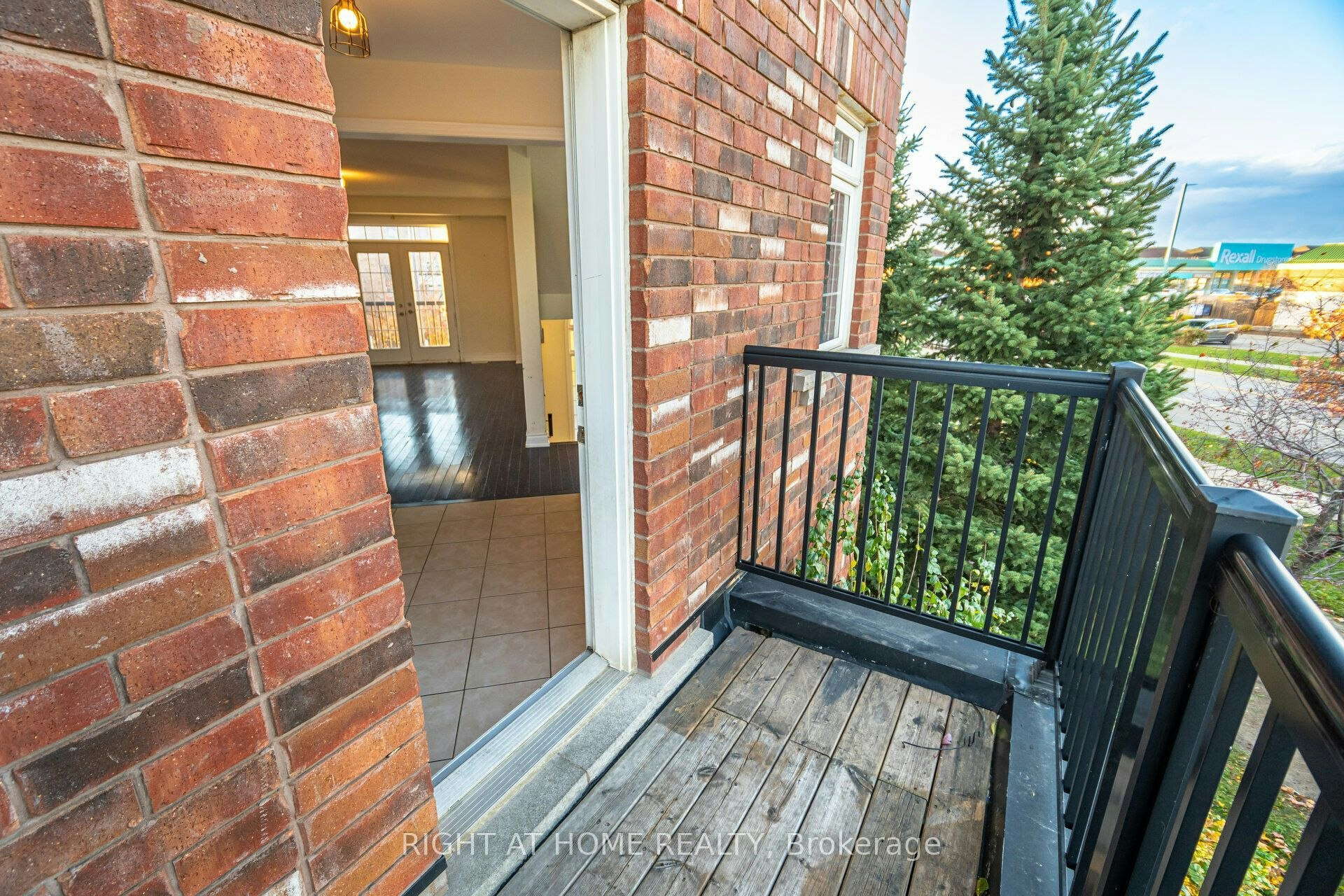 7160 Triumph Lane, Mississauga, ON, L5N 0C5 - 31