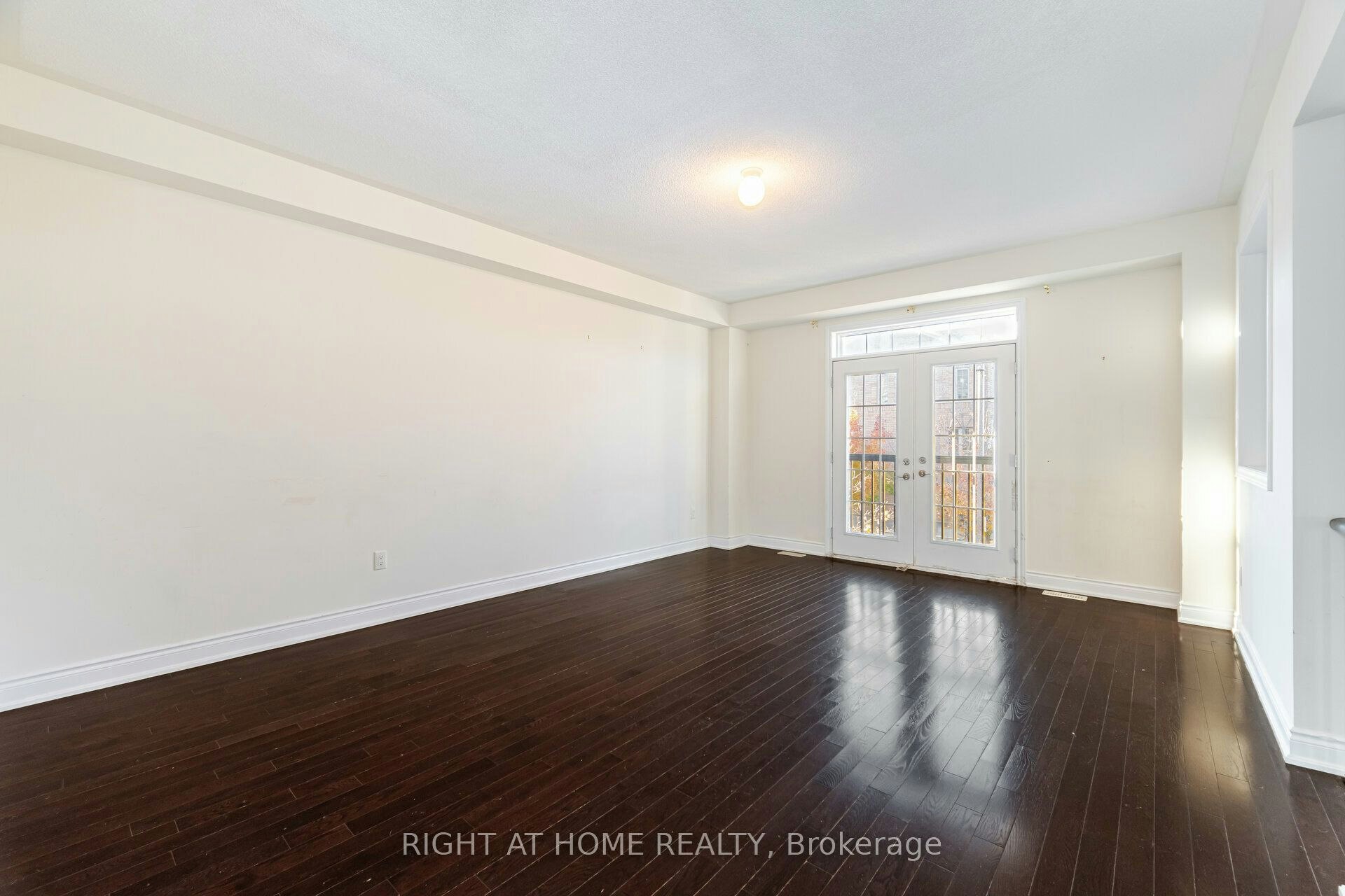 7160 Triumph Lane, Mississauga, ON, L5N 0C5 - 6