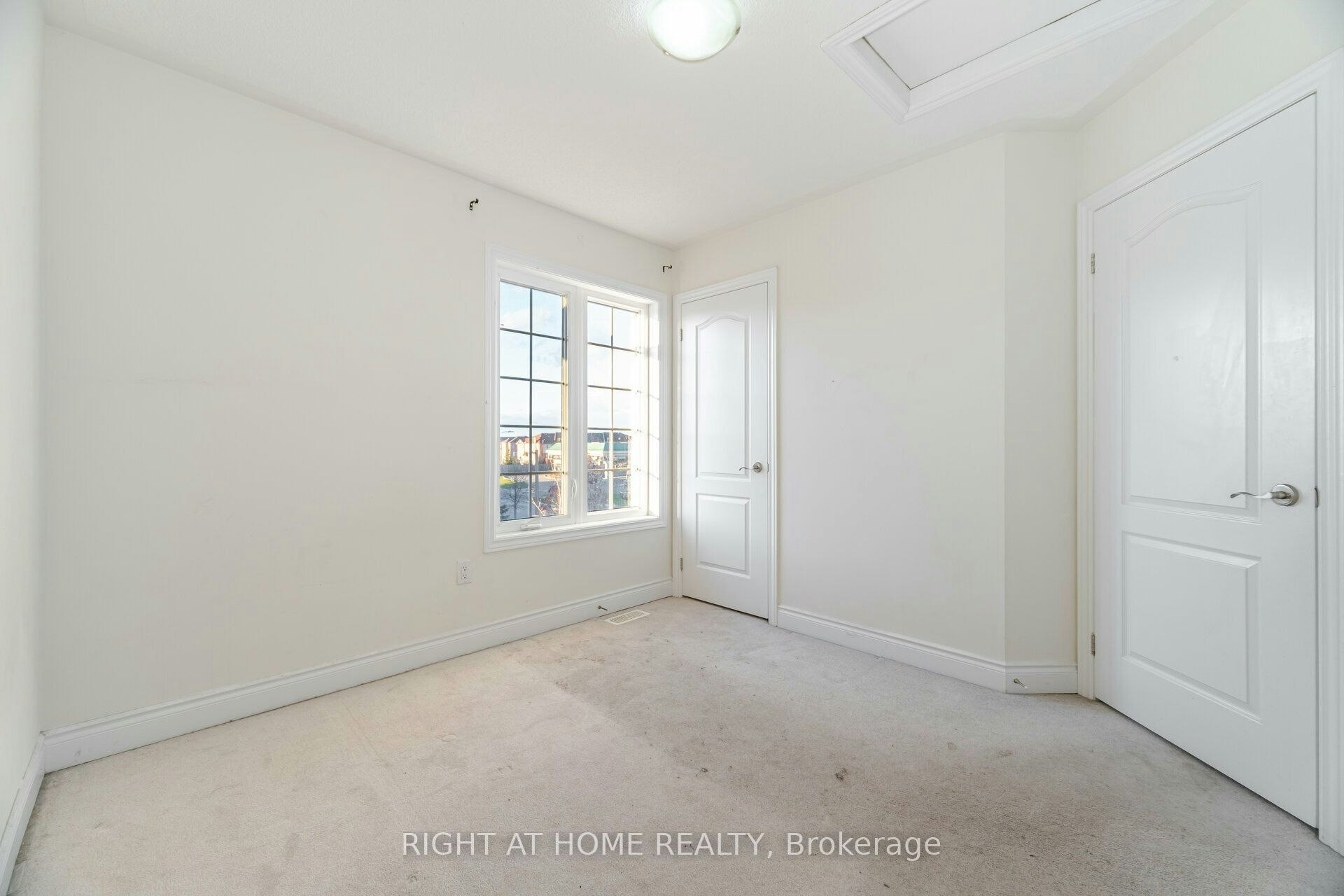 7160 Triumph Lane, Mississauga, ON, L5N 0C5 - 22