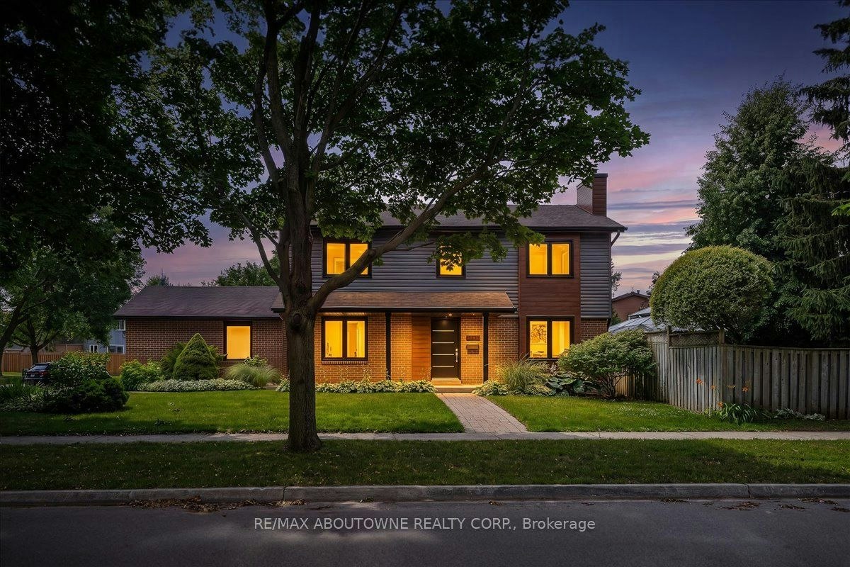 3985 Taffey Crescent, Mississauga, ON, L5L 2A6