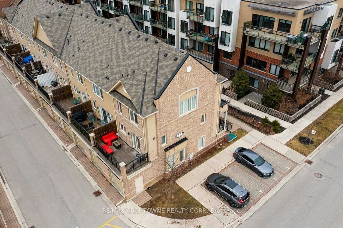 12-3100 Boxford Crescent, Mississauga, ON, L5M 0P4 - 2