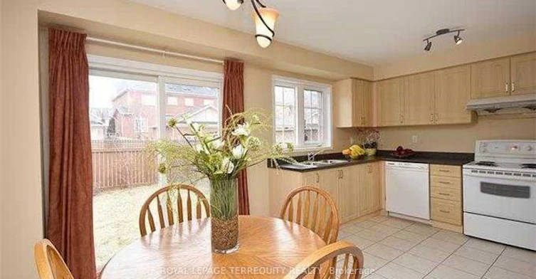 3467 Southwick Street, Mississauga, ON, L5M 7L4 - 7