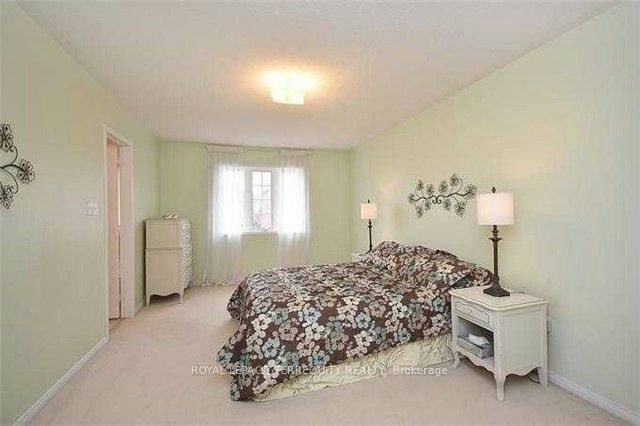 3467 Southwick Street, Mississauga, ON, L5M 7L4 - 8