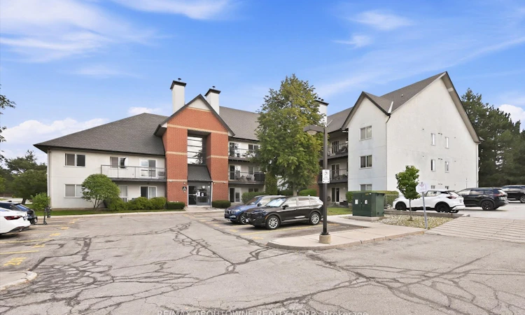 1121-1450 Glen Abbey Gate