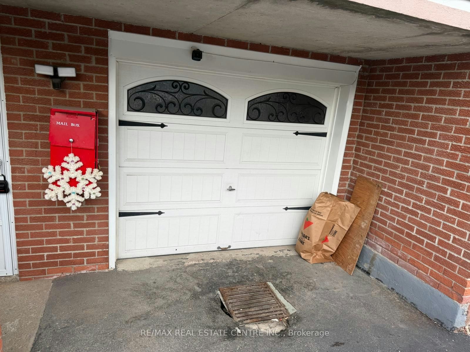 BSMT-33 Prouse Drive, Brampton, ON, L6V 3A3 - 2