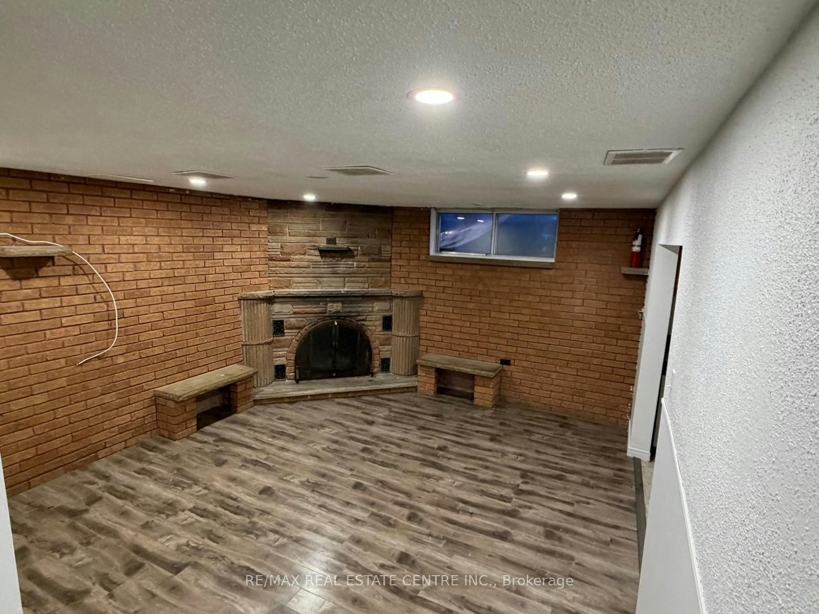 BSMT-33 Prouse Drive, Brampton, ON, L6V 3A3 - 7