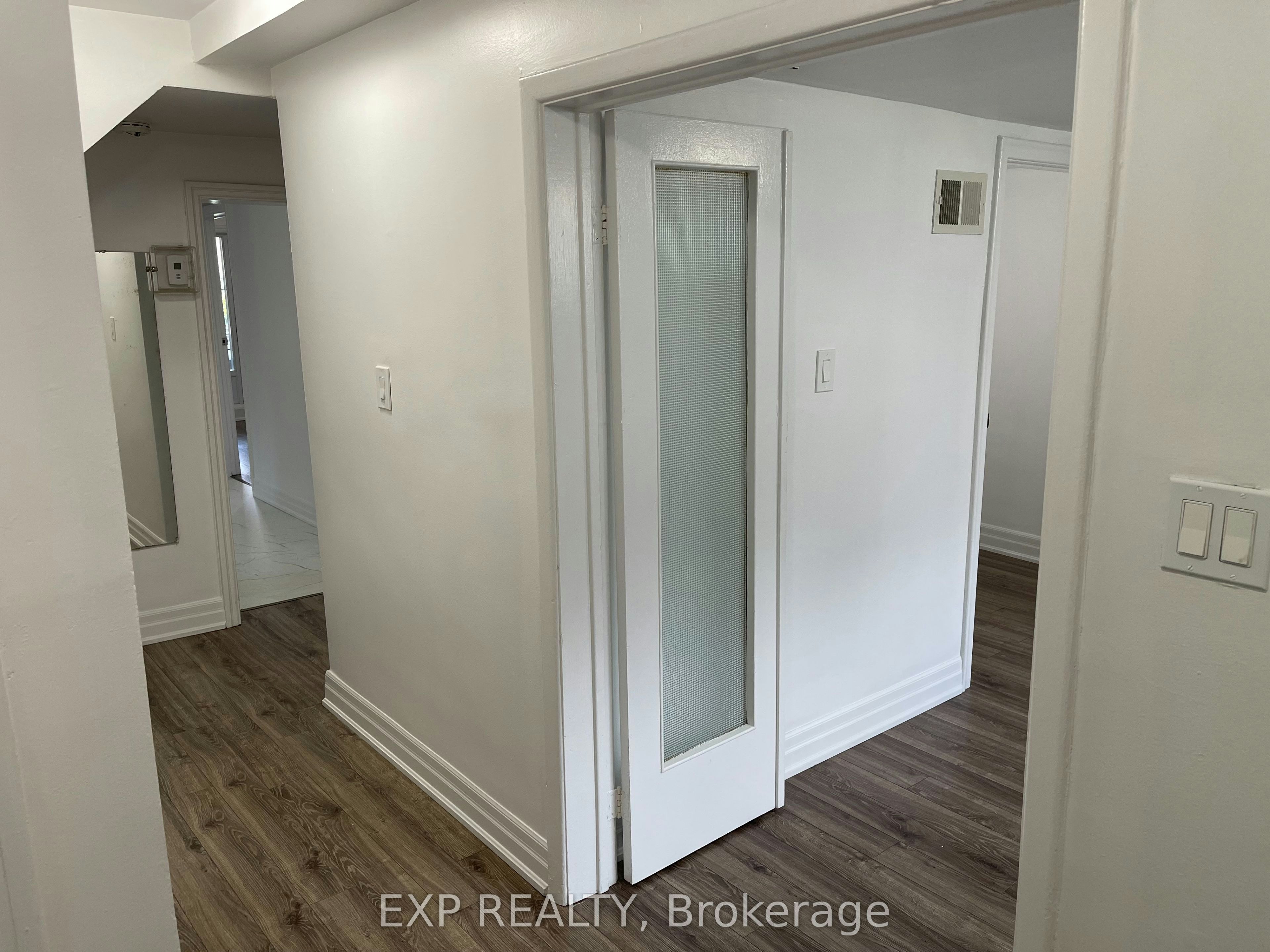 41 Bloem Avenue, Toronto, ON, M6E 1S2 - 15