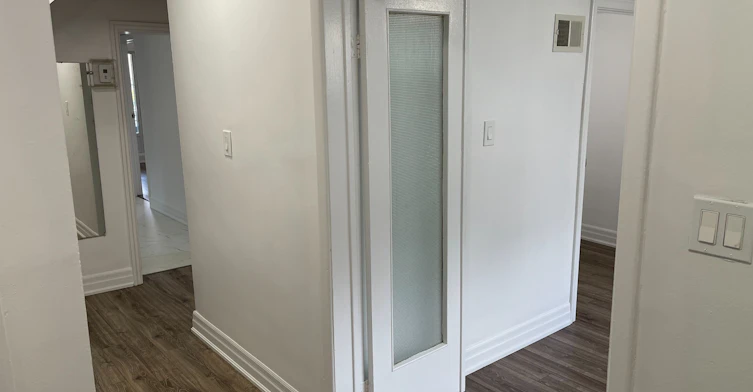 41 Bloem Avenue, Toronto, ON, M6E 1S2 - 15