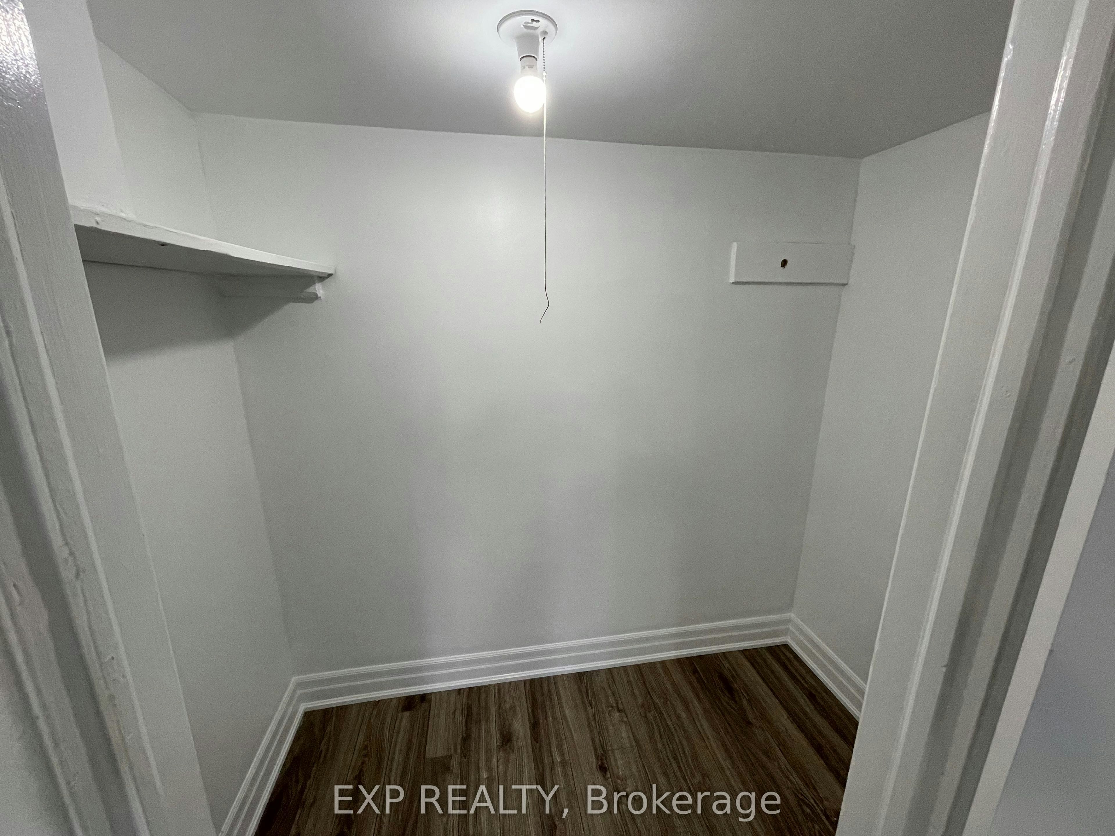 41 Bloem Avenue, Toronto, ON, M6E 1S2 - 14