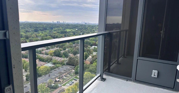 2309-4010 Eglinton Avenue W, Toronto, ON, M9A 0G5 - 26