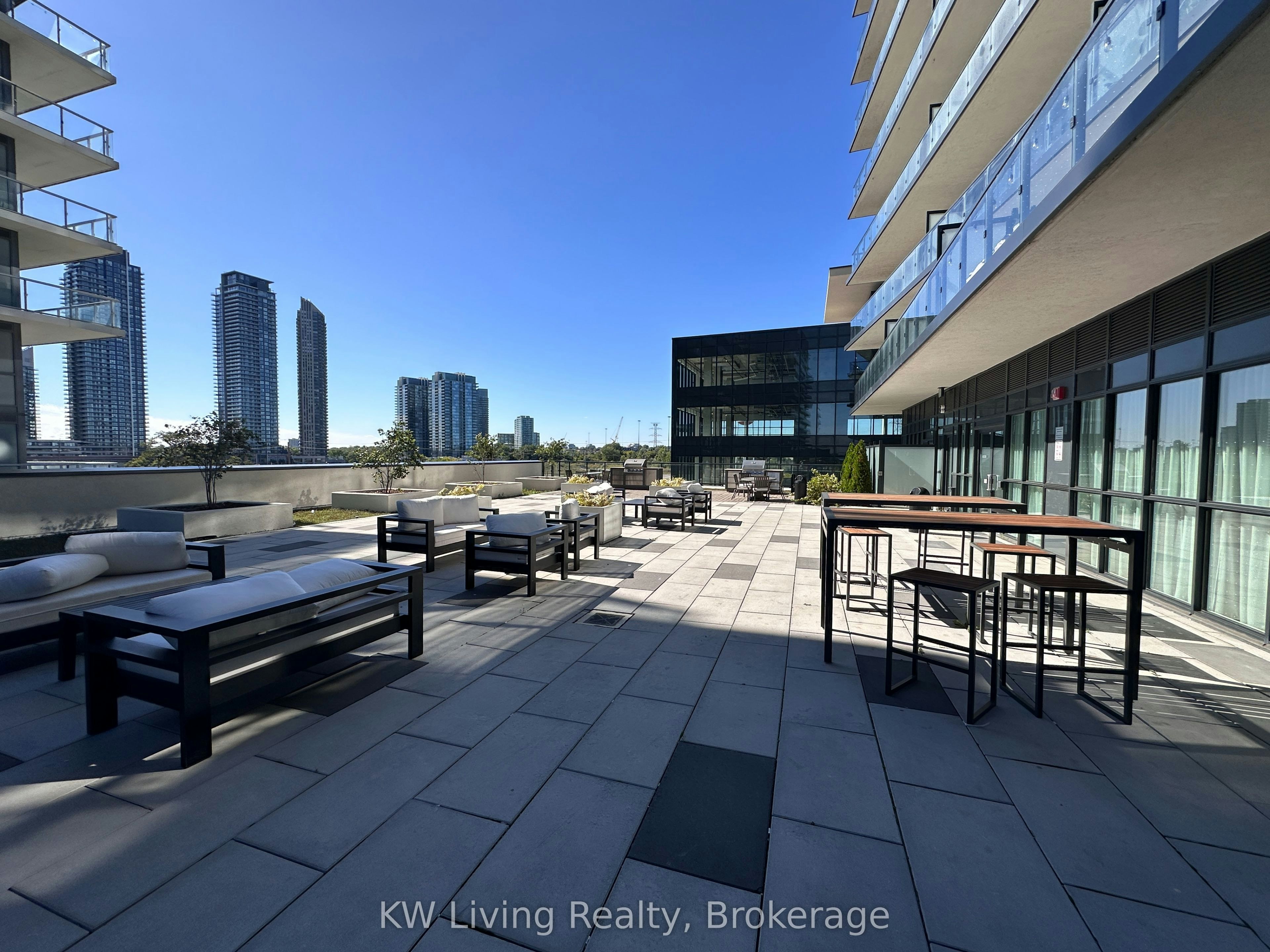 2111-38 Annie Craig Drive, Toronto, ON, M8V 0G9 - 28