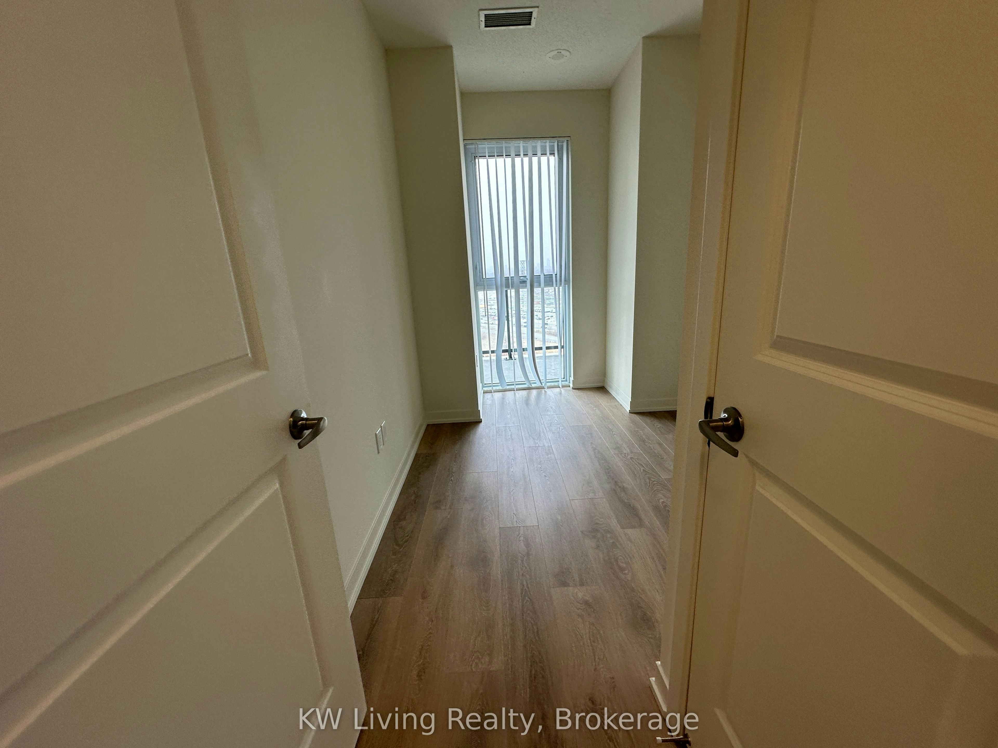 2111-38 Annie Craig Drive, Toronto, ON, M8V 0G9 - 13