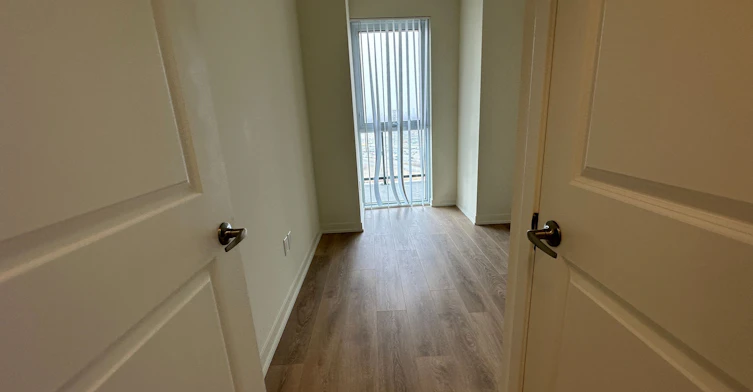 2111-38 Annie Craig Drive, Toronto, ON, M8V 0G9 - 13