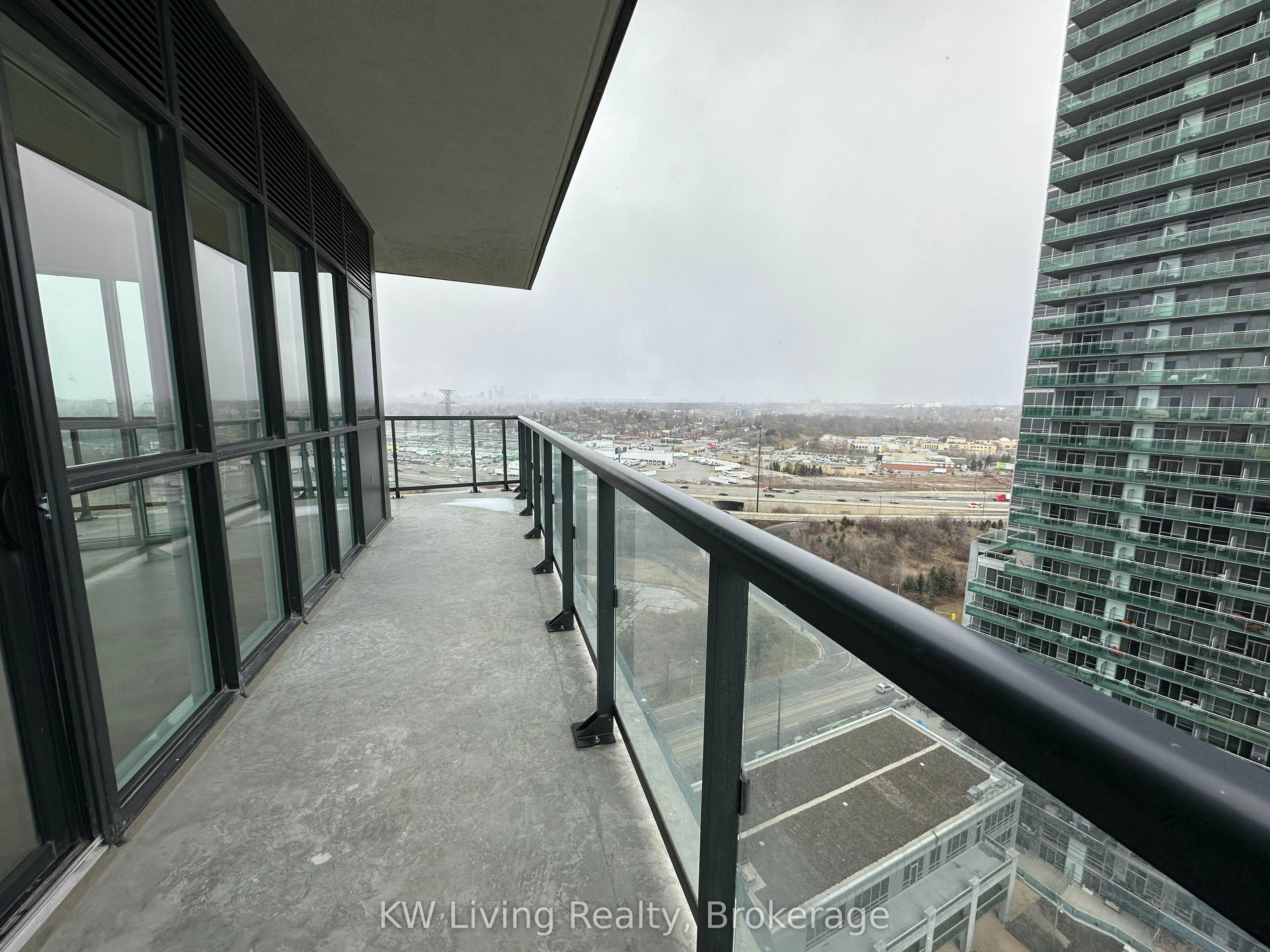 2111-38 Annie Craig Drive, Toronto, ON, M8V 0G9 - 18