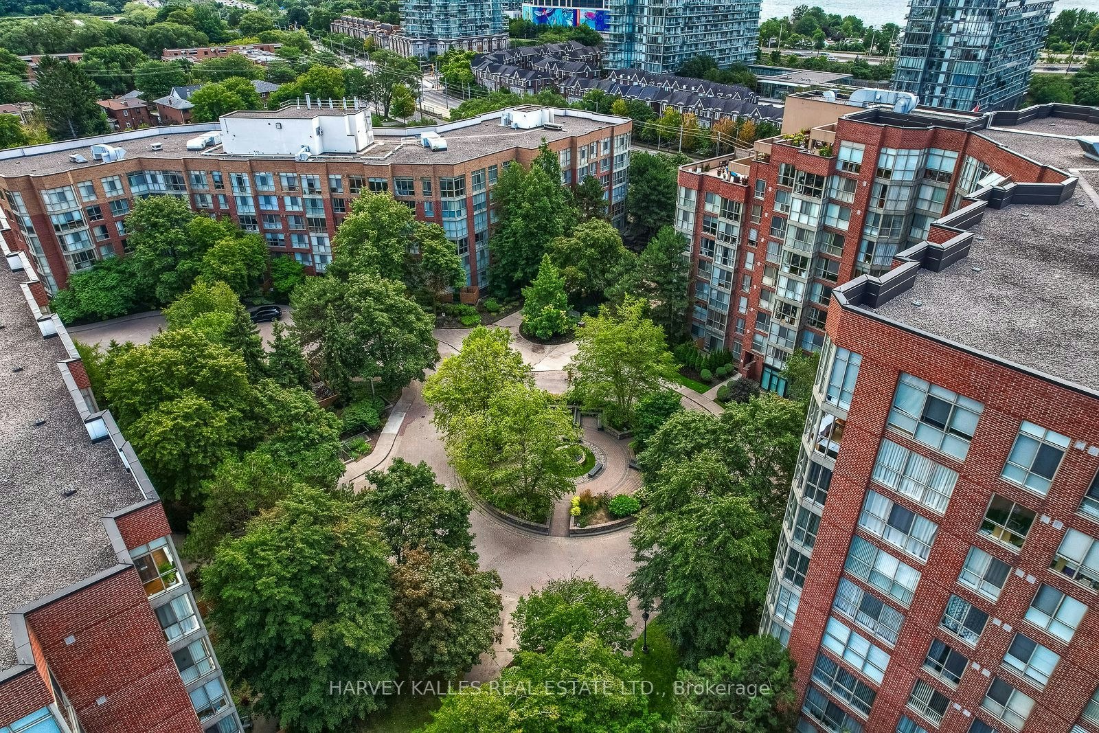 521-20 Southport Street, Toronto, ON, M6S 4Y8